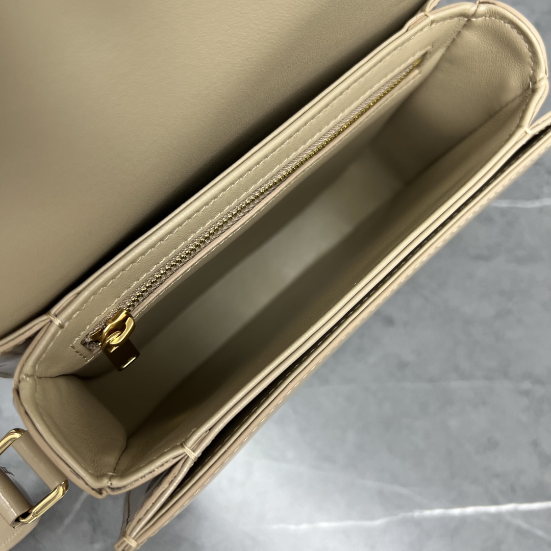 Celine Besace Clea Shoulder Bag In Shiny Calfskin Dark Cream 110413